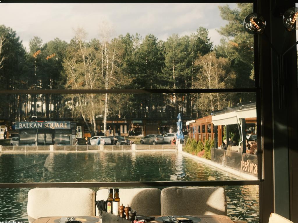 ល្បែងសុីសុី: ធាតុអាស្រ័យនៃការលេង និងការប្រមូលផ្តុំសង្គម