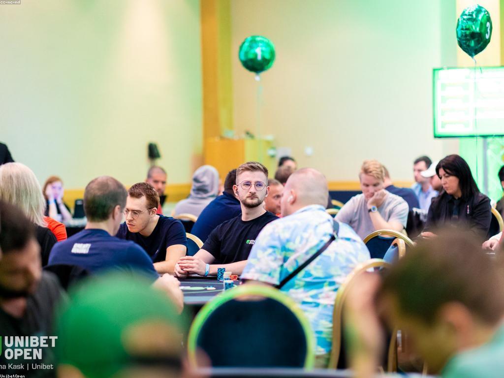 បទពិសោធន៍កាស៊ីណូសម័យឌីជីថល