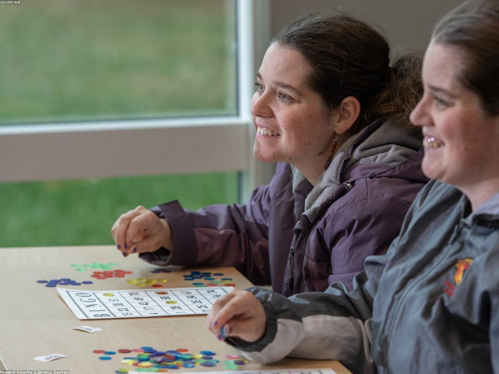 ល្បែងសុីសុី: ធាតុអាស្រ័យនៃការលេង និងការប្រមូលផ្តុំសង្គម